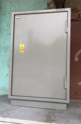 004833